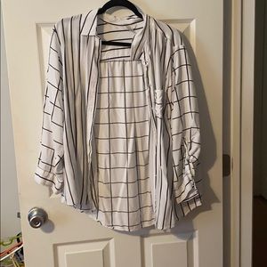 Cantos white and black stripped button up